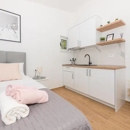 Milka Apartamento Makarska